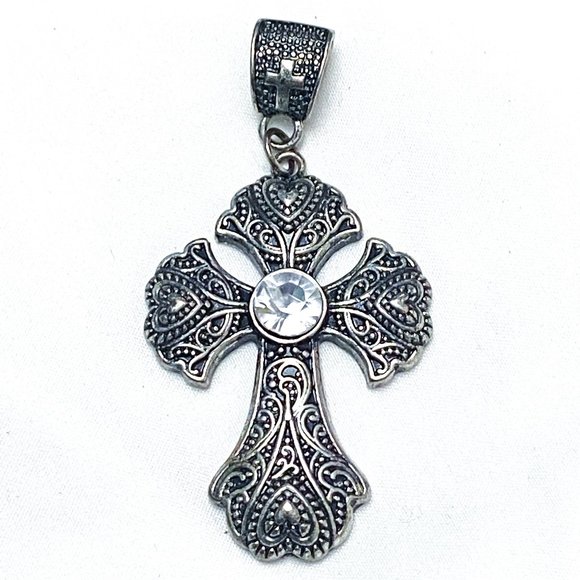 Cross Pendant - Picture 1 of 2